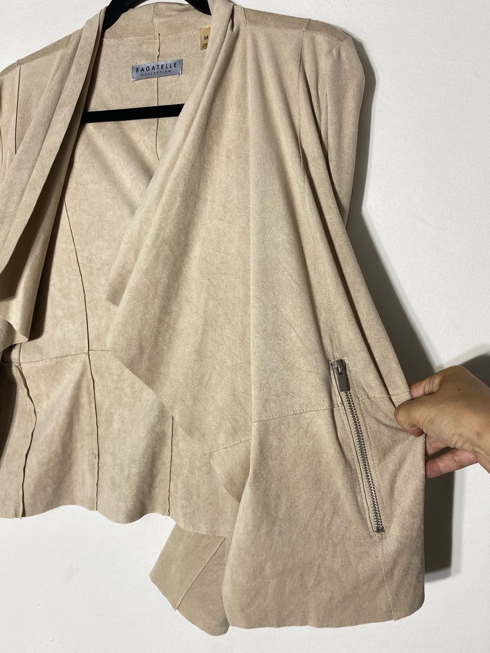Bagatelle Tan Taupe Faux Suede Drape Front Open Jacket M Boho Y2K - Picture 8 of 15